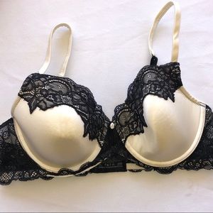 Luleh 33839 38C white bra with black lace B9